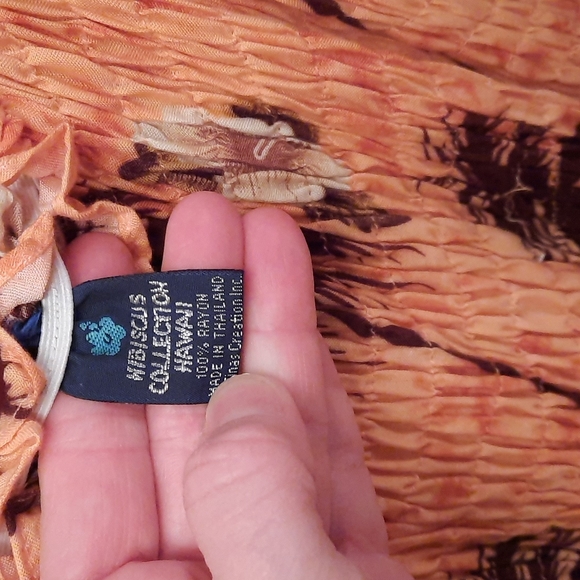 Dress - Picture 3 of 3